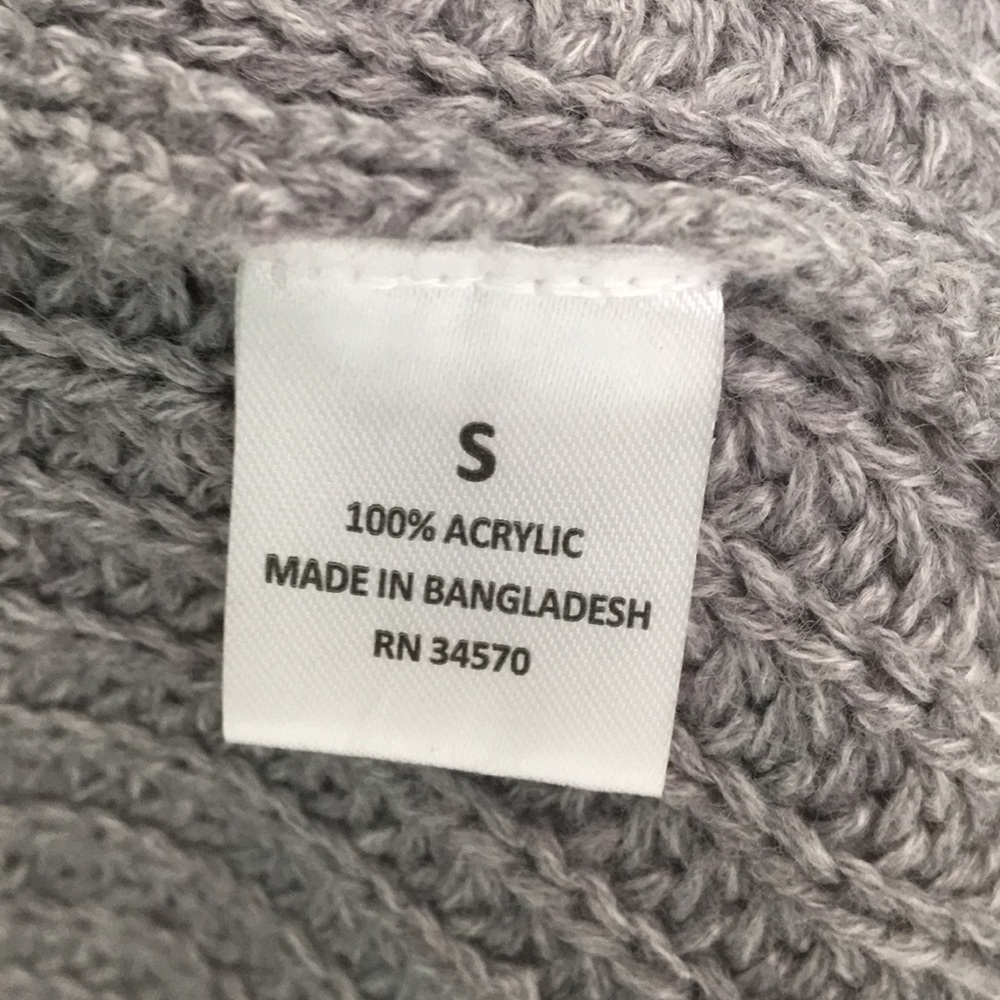 3/$25 Cardigan - Picture 5 of 5